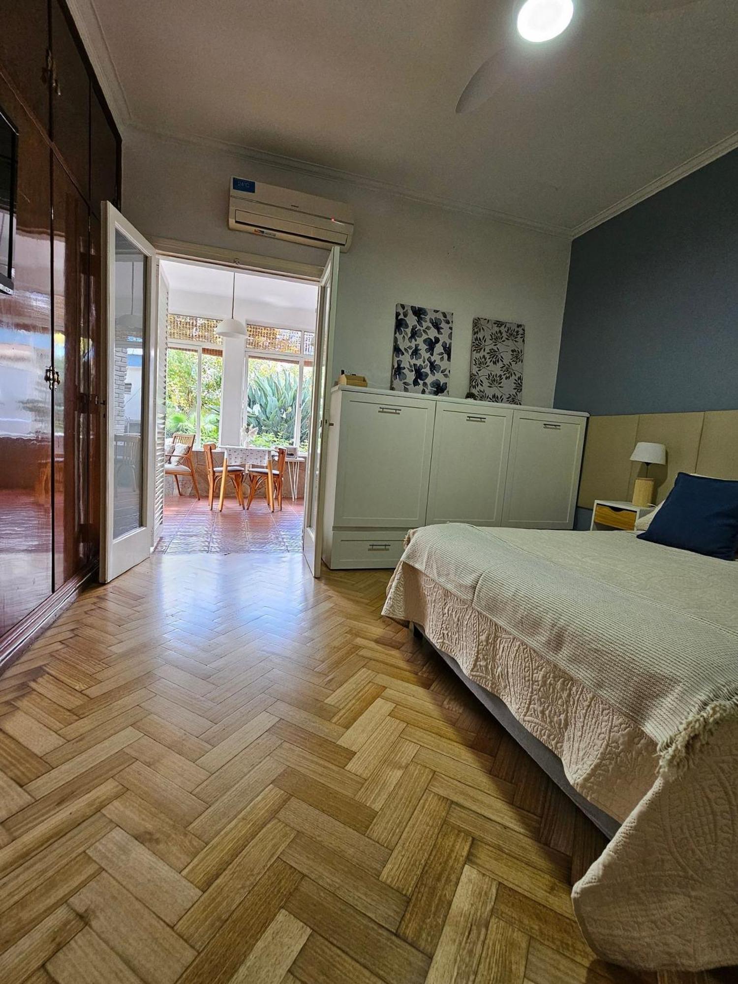 Buen Viaje Bed & Breakfast