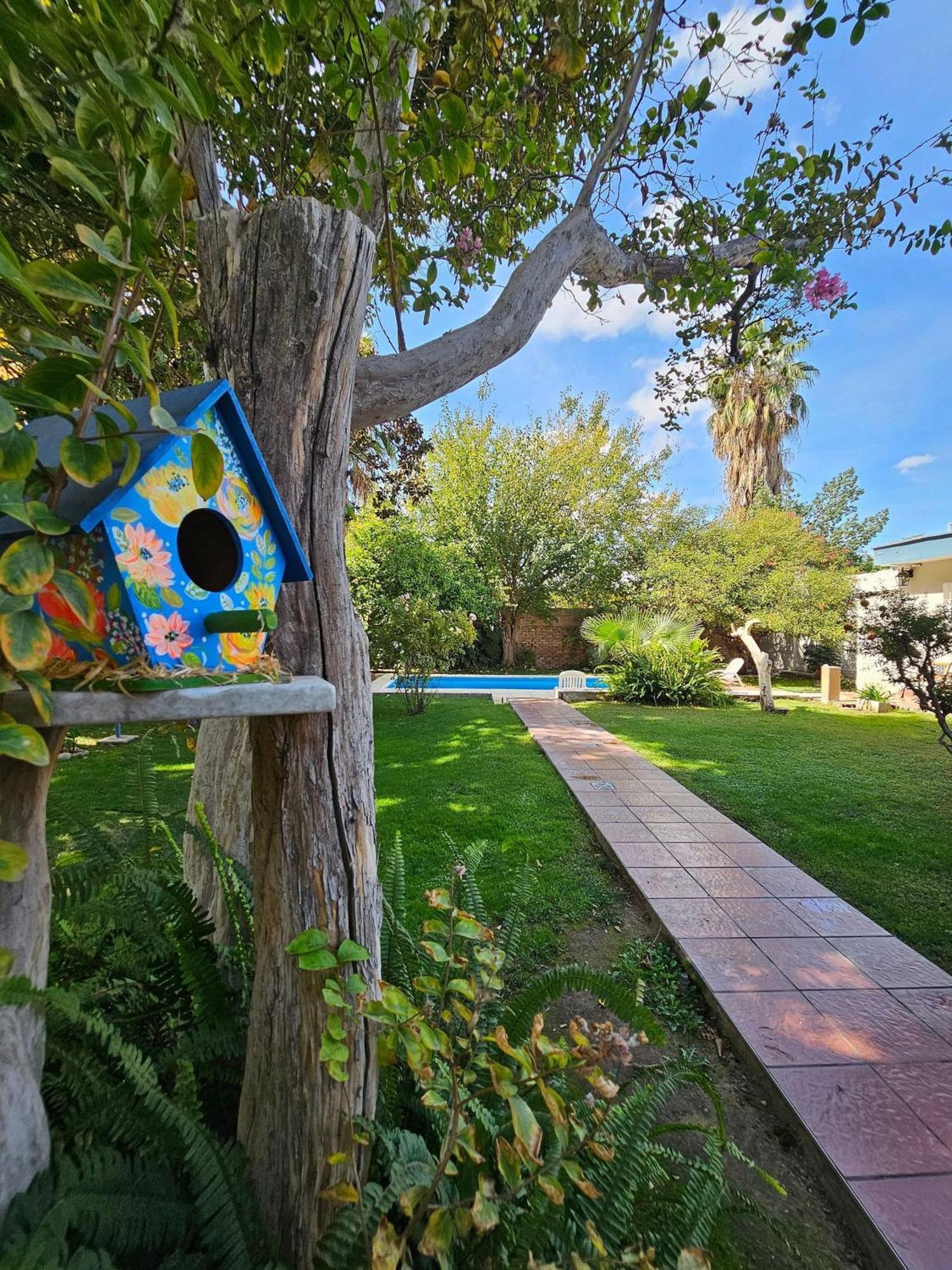 Buen Viaje Bed & Breakfast *